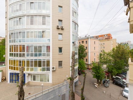 Апартаменты на Заморёнова 11